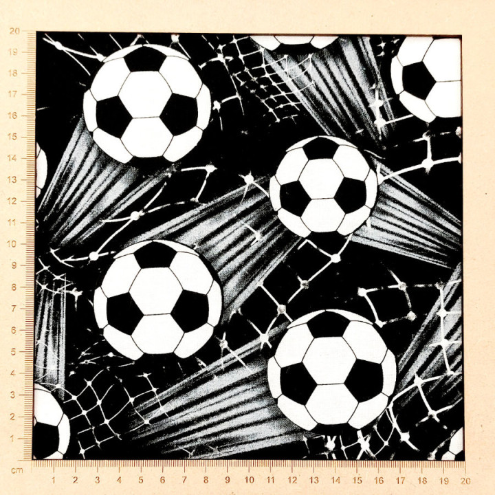 Tissu coton football noir et blanc – ballons et filets