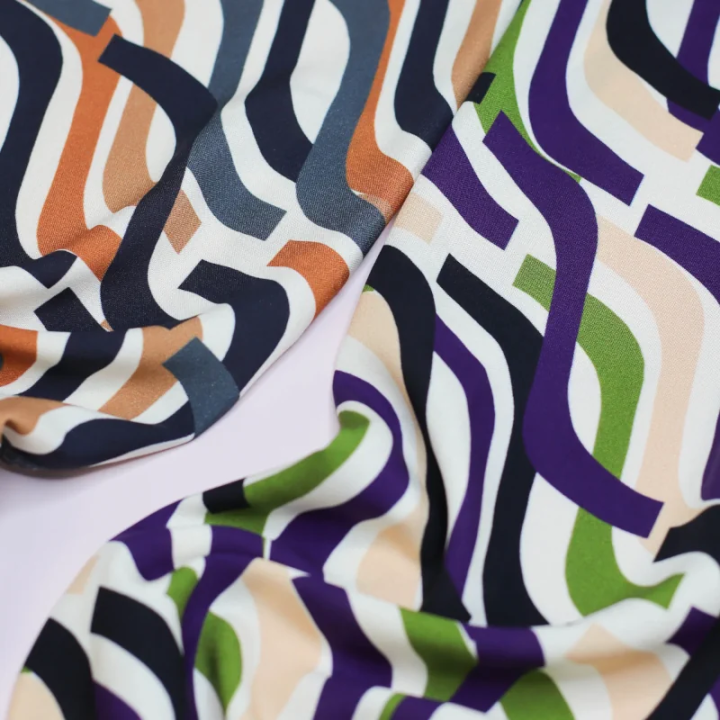 Tissu viscose Slide coloris brise printanière