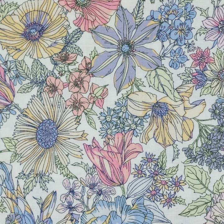 Tissu coton fleurs pastel sur fond blanc marque Lecien - au mètre