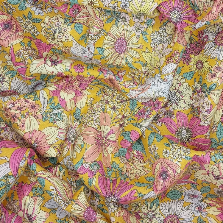 Tissu patchwork Lecien fleurs sur fond orange