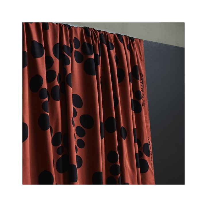 Tissu viscose rouge brique gros pois irréguliers au mètre Mind the Maker