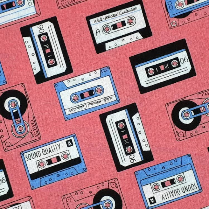 Tissu rose cassette audio