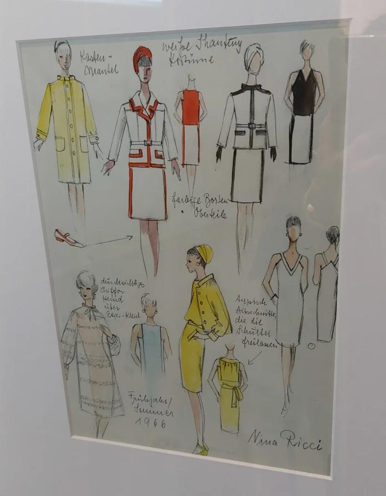 croquis-courreges-797x1024 Catwalk: The Art of the Fashion Show – une exposition mode incontournable au musée Vitra